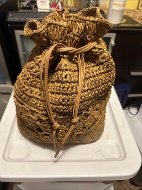 Woven Drawstring Bucket backpack Bag in Tan